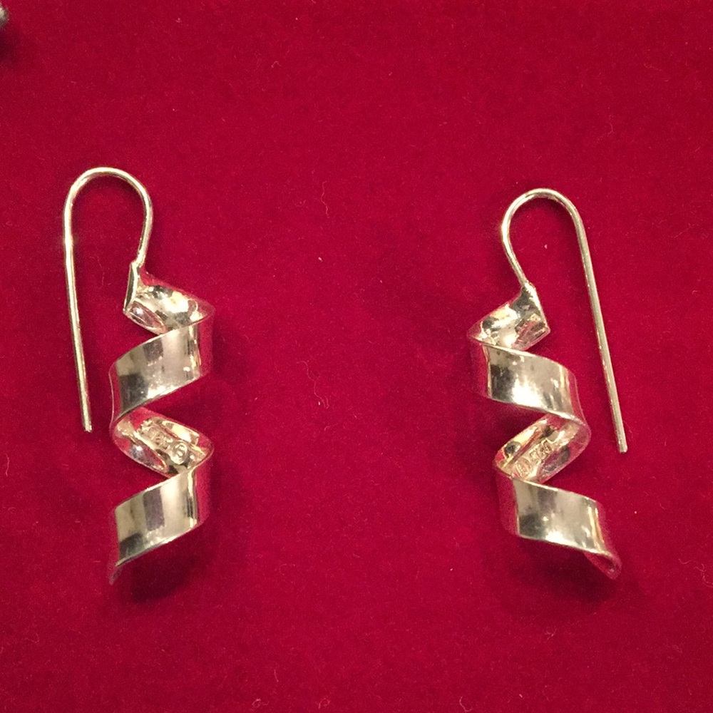 Sterling Silver swirl earrings